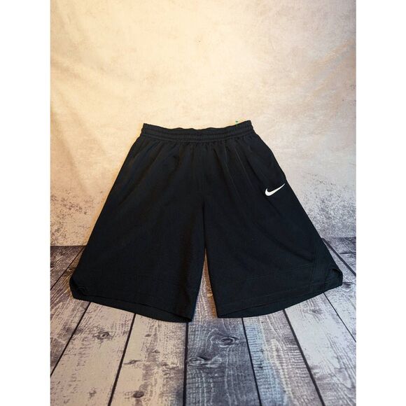 Nike basketball shorts size large * - Picture 1 of 4